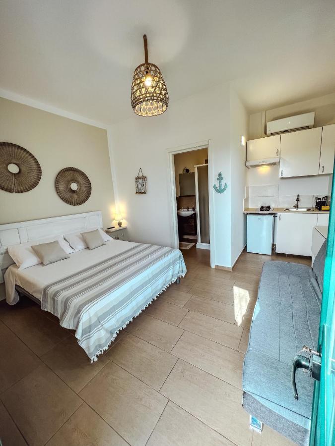 Le Stanze Di Chloe Hotel Taviano Kültér fotó